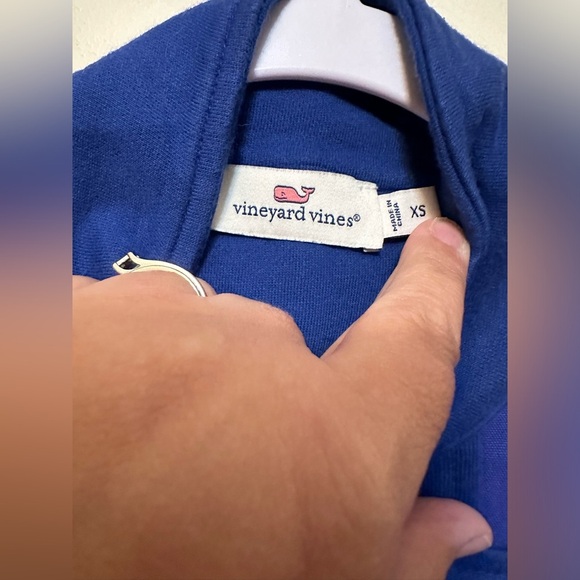 Vineyard Vines Blue Whale Embroidered 1/4 Zip Sweatshirt Sweater Size XS Preppy‎ - Picture 2 of 4